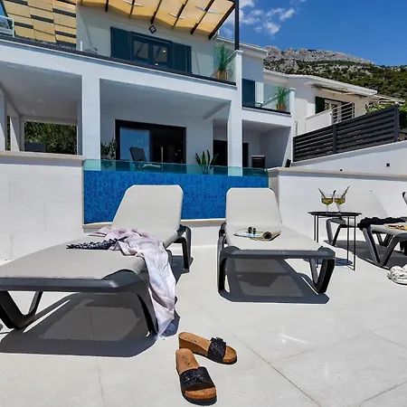 Luxury Smilje - Near The *