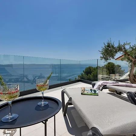 Luxury Smilje - Near The Pisak