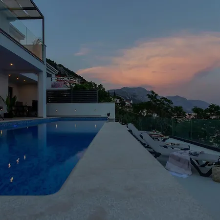 Villa Luxury Smilje - Near The
