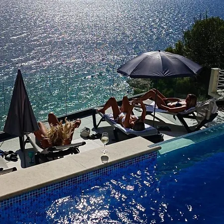 Villa Luxury Smilje - Near The Pisak