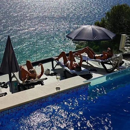 Luxury Smilje - Near The Villa Pisak